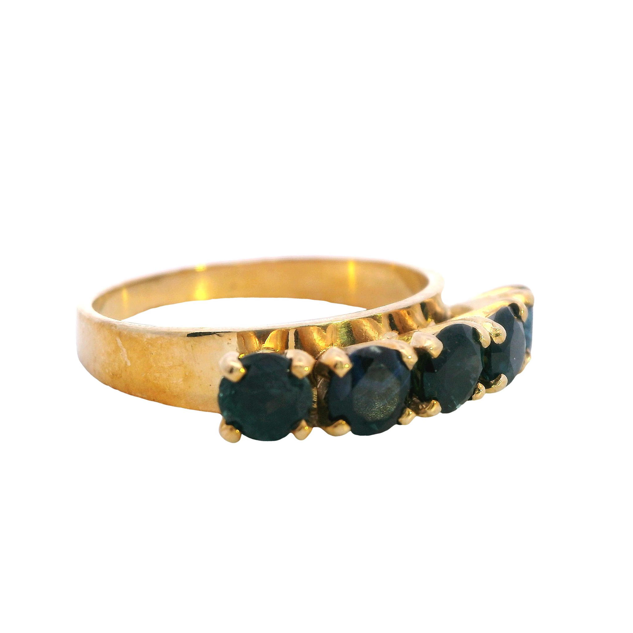 Sapphire Quartet Tulip Mount Ring - Image 3