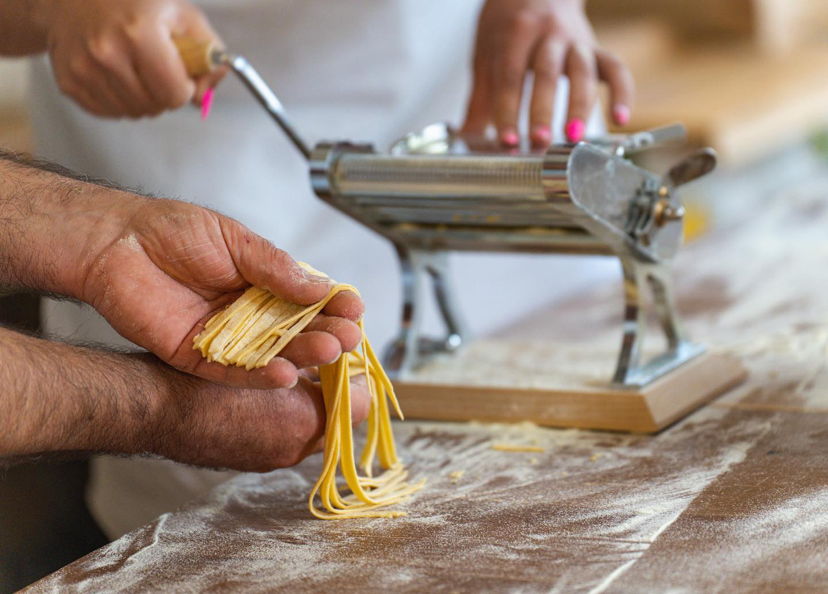 Cooking classes Agerola: Make typical Amalfi Coast pasta and tiramisù in a farmhouse