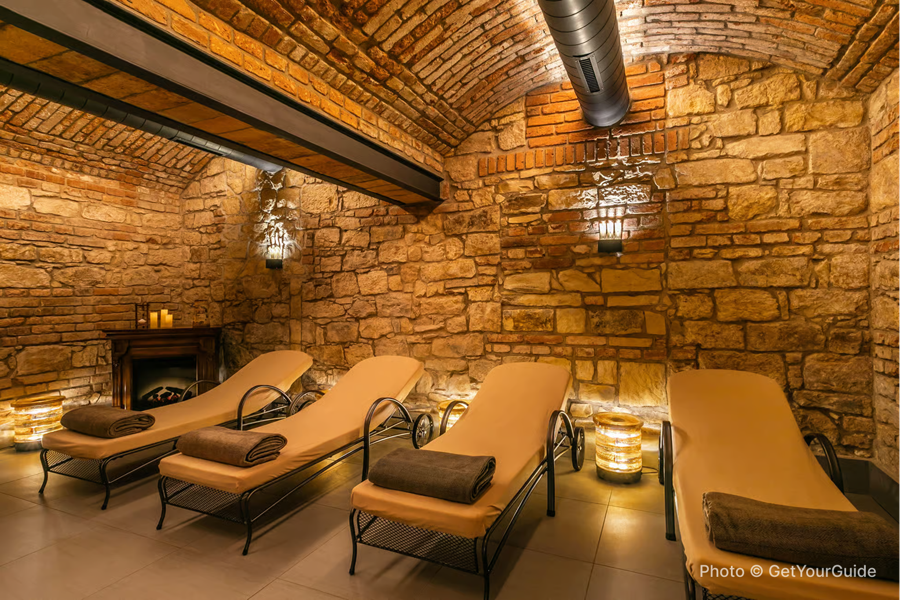 Prague: Lázně Pramen. Wine, Beer bath and Wellness SPA - photo 1
