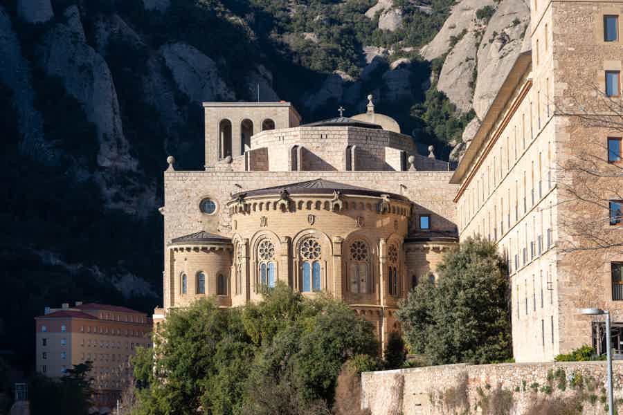 Private Tour - Montserrat and Cava Visit with Lunch and Transportation - photo 1