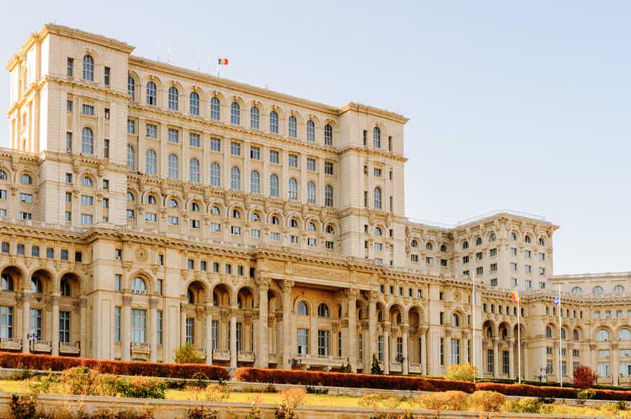 Bucharest Highlights Walking Tour - photo 1