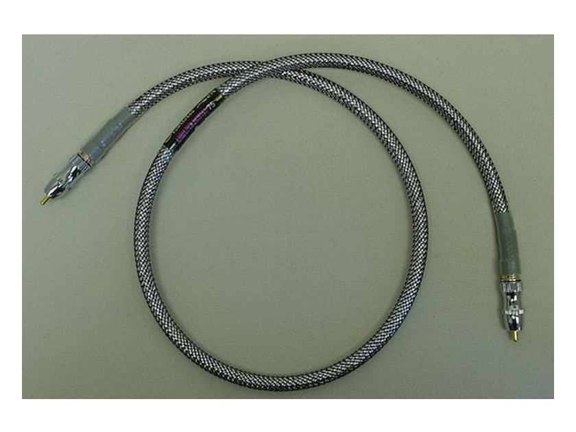 Acoustic Zen Technologies ABSOLUTE 75 OHM ONE METER DIGITAL CABLE