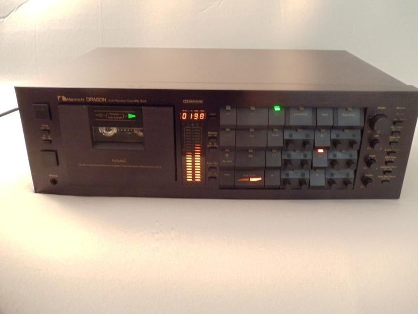 NAKAMICHI DRAGON WITH WIRELESS REMOTE, THE CASSETTE DECK WITH THE HIGHEST QUALITY PLAYBACK SOUND