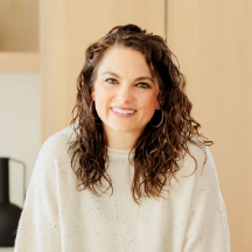 Lesley  Scouten