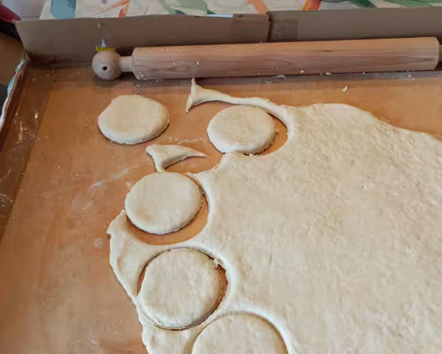 Corsi di cucina Sestola: Impariamo insieme a fare le tigelle