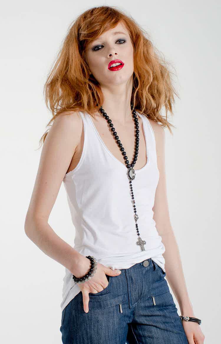 White alсo t-shirt