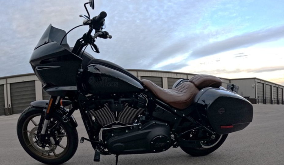 HARLEYDAVIDSON LOW RIDER ST for rent near Peculiar, MO