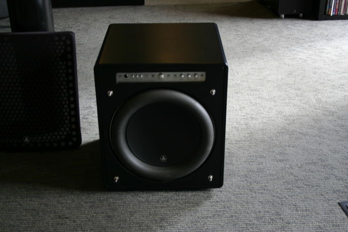 JL Audio Fathom 113