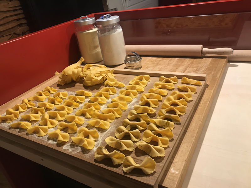 Food & Wine Tours Venice: Pasta and Tiramisù class and market tour in Venice  