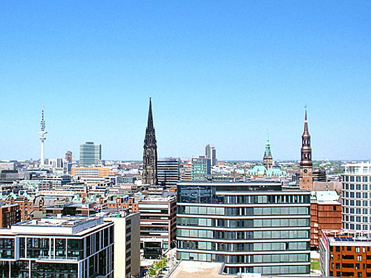  Berlin
- Skyline von Hamburg