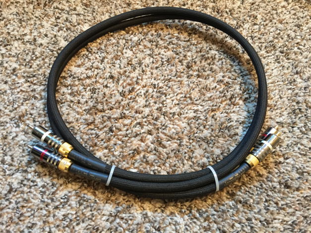 JPS Labs Superconductor + RCA Interconnects - (1) meter...