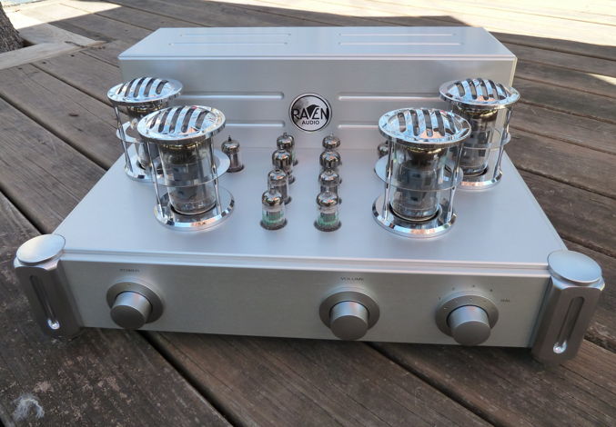 Raven Audio Reflection Integrated Amplifier
