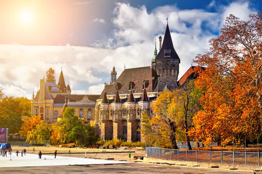 3-Hour Orientation Walking Tour of Buda and Pest - photo 4