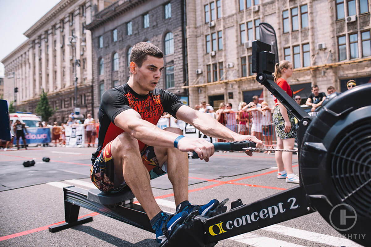 athlete rowing on concept2 rower