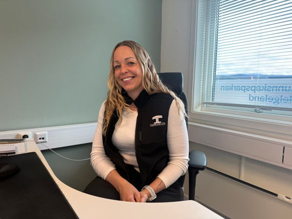 Monica på plass med nytt kontor i Mosjøen