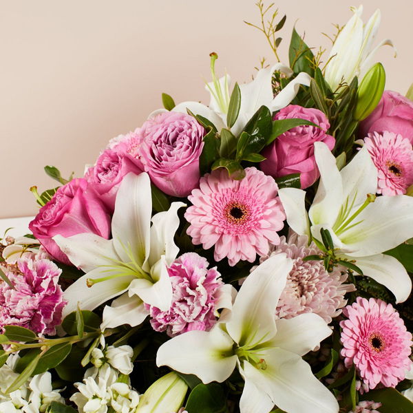 In Remembrance_flowers_delivery_interflora_nz