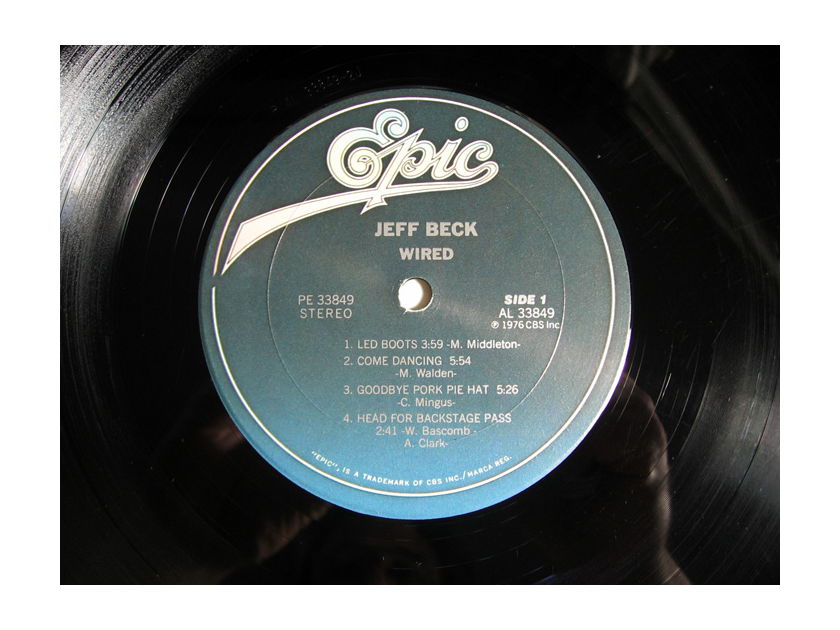 Jeff Beck - Wired - 1976 Epic PE 33849 Reissue