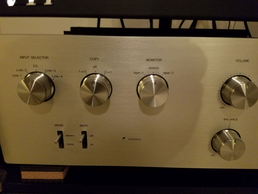 Air Tight ATC-2 STEREO LINE-CONTROL PREAMPLIFIER