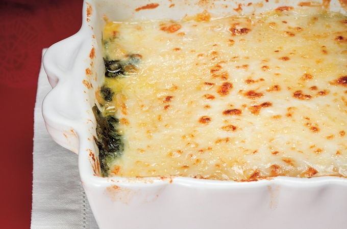 Casserole de pommes de terre, d'épinards et de poisson