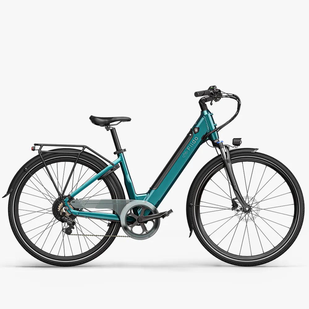 Fiido C11 elektrische stadsfiets met lage instap, teal frame, uitneembare accu, bagagedrager, spatborden en achterwielmotor.