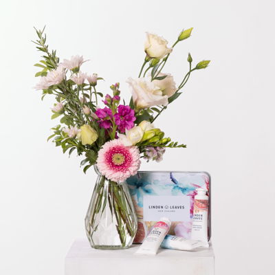 Bloom & Pamper Gift Set