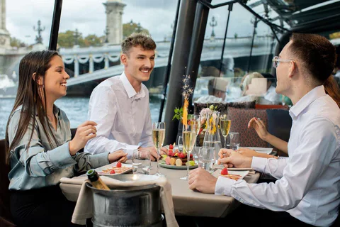 Seine River Gourmet Lunch & Sightseeing Cruise