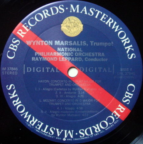 CBS Digital / MARSALIS, - Mozart-Haydn Trumpet Concerto...