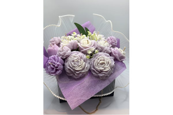 Passionfruit & Vanilla Candle/Melt Handbag Flower Bouquet - Image 3