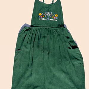 Lisa Says Gah Apron