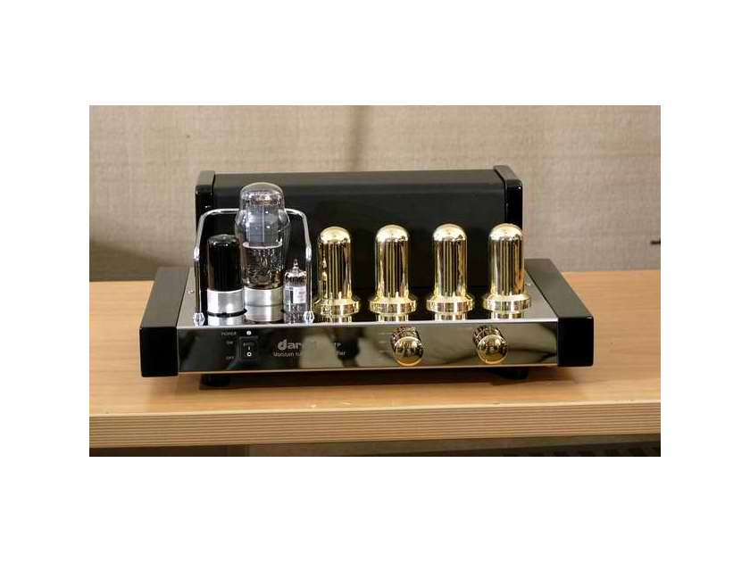 Dared MC-7P with phono + extra tubes+ pure silver interconnects