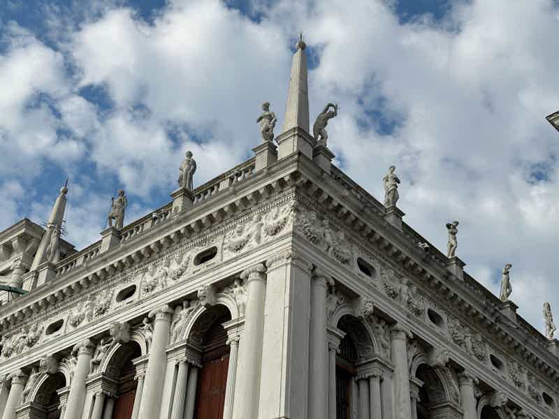 Ghosts of Venice: Malibran Theater, San Giovanni e Paolo - photo 6