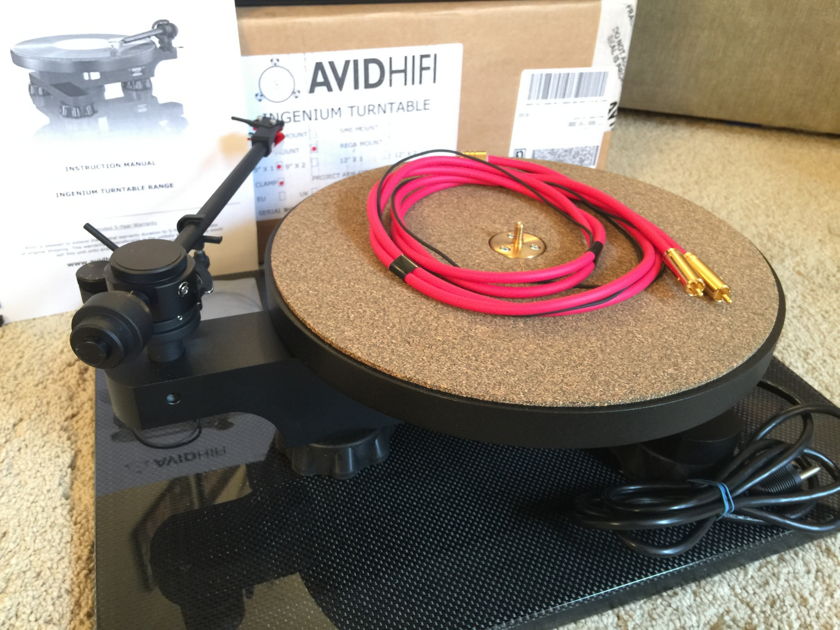 Avid Ingenium Turntable with Jelco SA250ST Arm & JAC501 cable - Mint Cond!