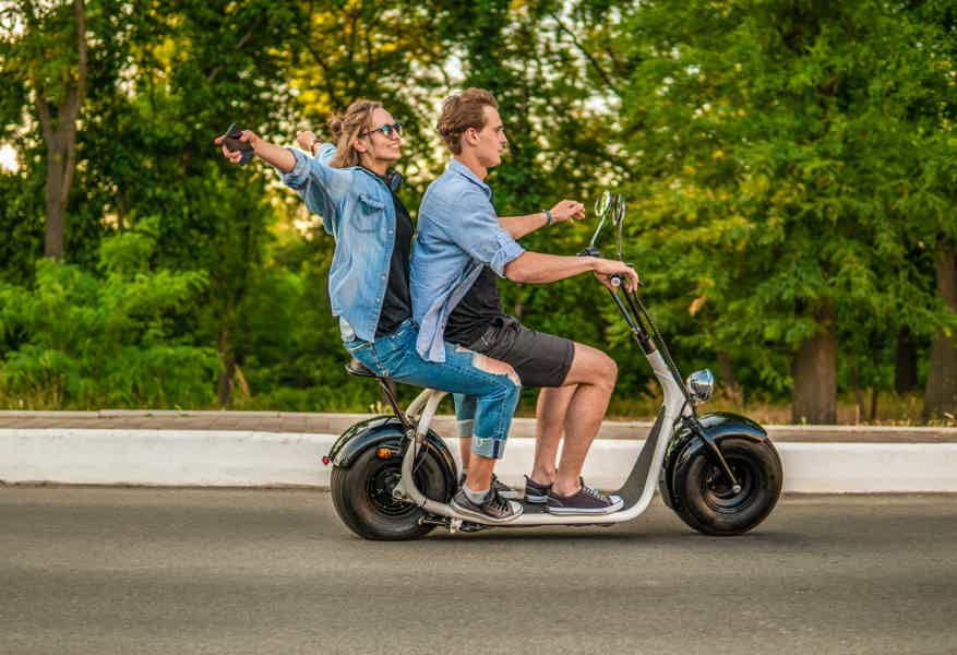 MonsteRoller E-Scooter Tour - photo 1