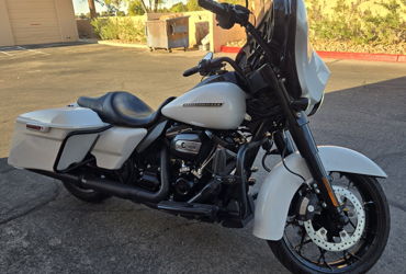 2020 HARLEY-DAVIDSON STREET GLIDE SPECIAL motorcycle for rent near LAS VEGAS, NV