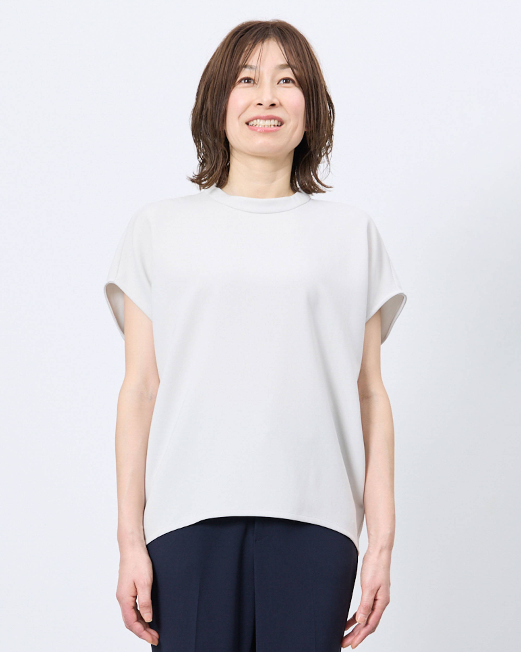 スタンドカラーコクーンブラウス着用レビュー