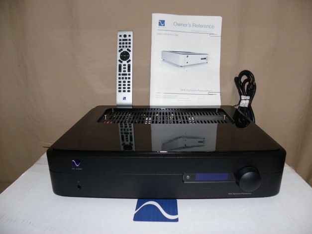 PS Audio BHK Tube Preamplifier Excellent Condition - Us...
