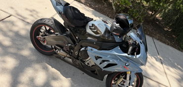 2011 BMW S 1000 RR motorcycle for rent near Middleburg, FL