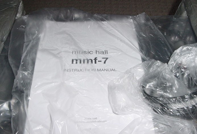 Music Hall MMF-7 turntable new all packaging bonus Gold...
