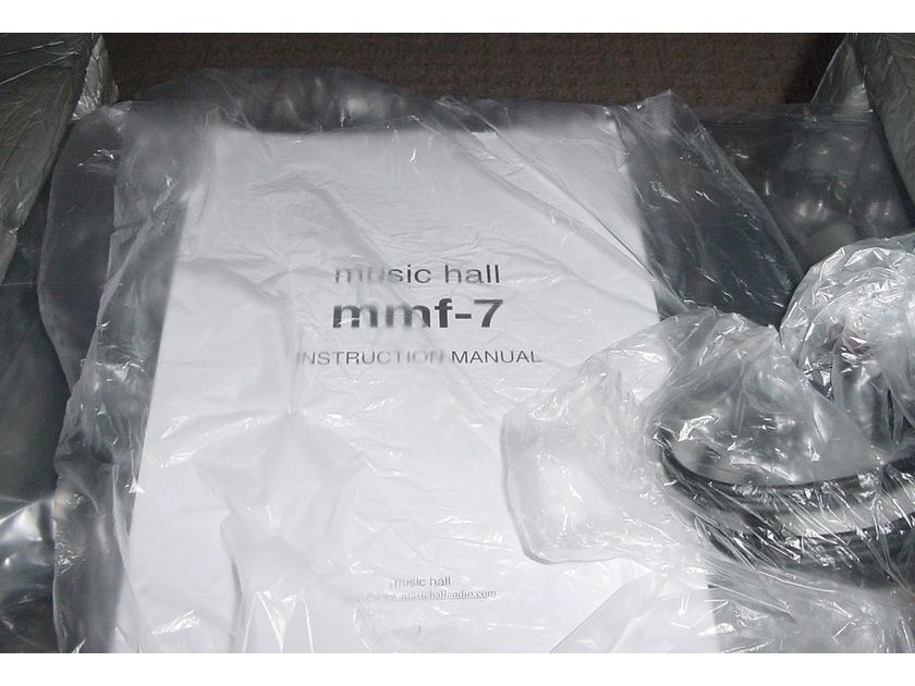 Music Hall MMF-7 turntable new all packaging bonus Goldreing  Eroika MC cartridge