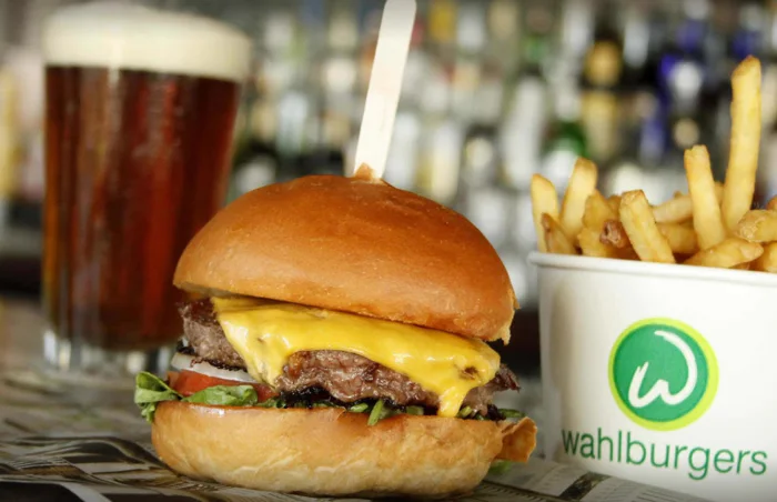 Wahlburgers