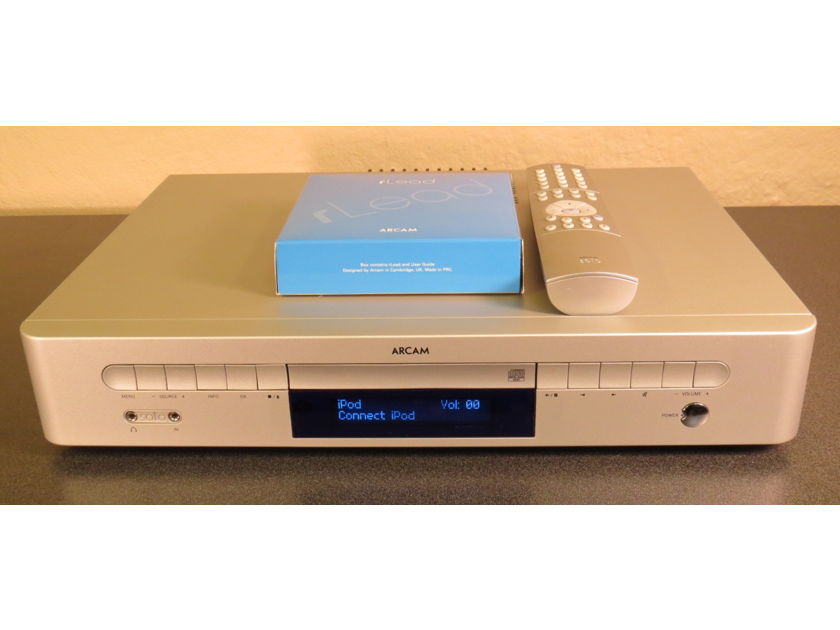 Arcam Solo Music System CD/Receiver Do it all system! With R-Lead. $1750 Retail.