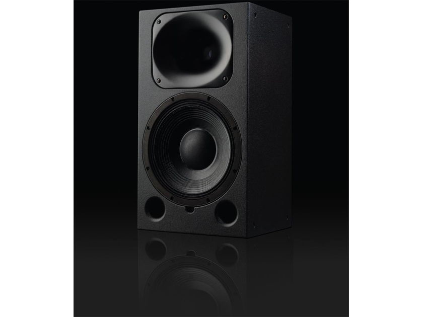 PHC / PRO AUDIO TECHNOLOGY Full 5.2 Cinema System 6 Speakers / 3600 Watts in Amplifiers