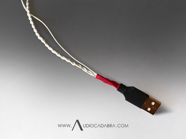 Audiocadabra Ultimus3 Solid-Silver Power-Isolated USB Cable Mkll (With 5v Wire Isolated)