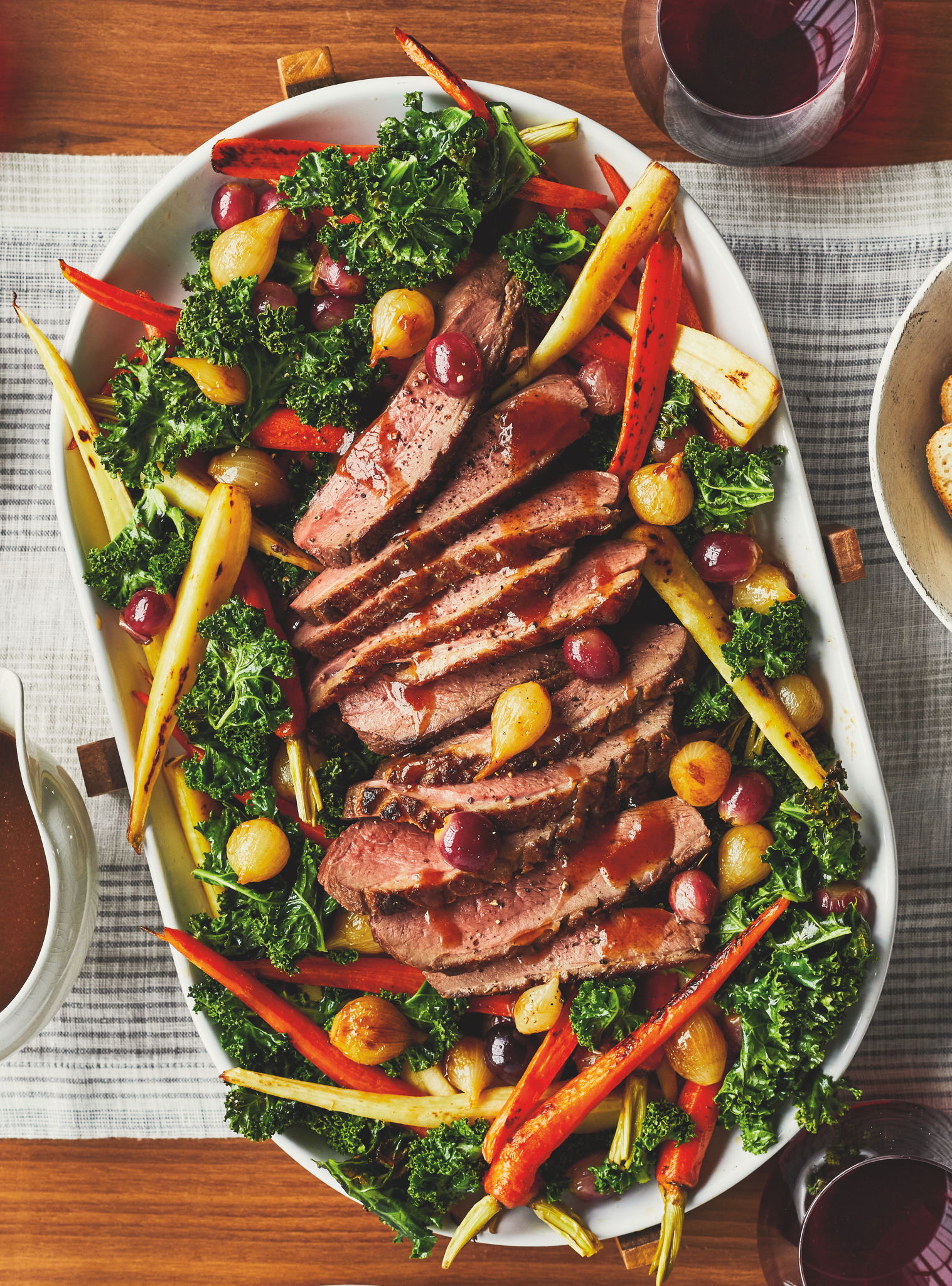 Duck Breast with Root Vegetables and Red Grapes | RICARDO