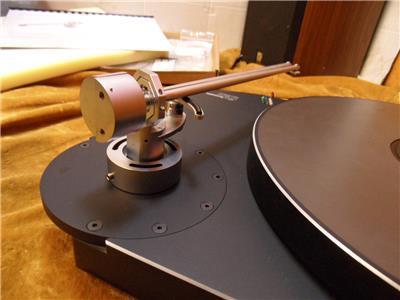Thales Audio TTT C Compact Turntable with Simplicity II...