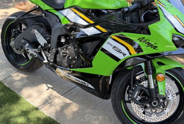2025 KAWASAKI NINJA ZX-6R motorcycle for rent near Lubbock, TX