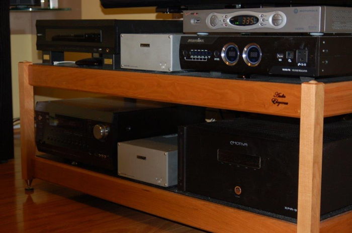 Audio Elegance  Frontier double wide 2 shelf equipment ...