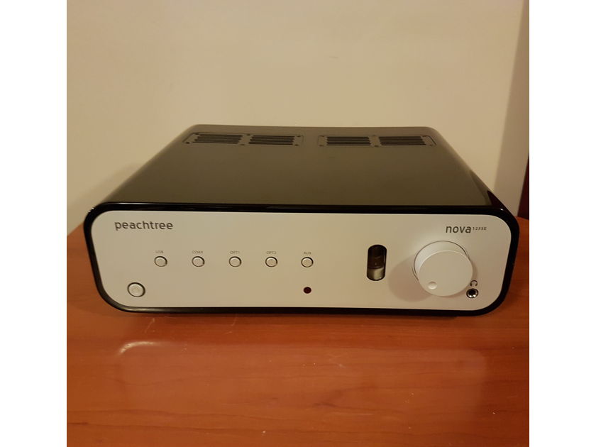 Peachtree Audio Nova125 SE Hybrid Integrated Amplifier with DAC.
