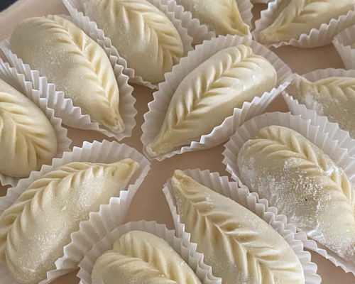 Corsi di cucina Cagliari: Fregola, Culurgiones e Seadas: impara la cucina sarda