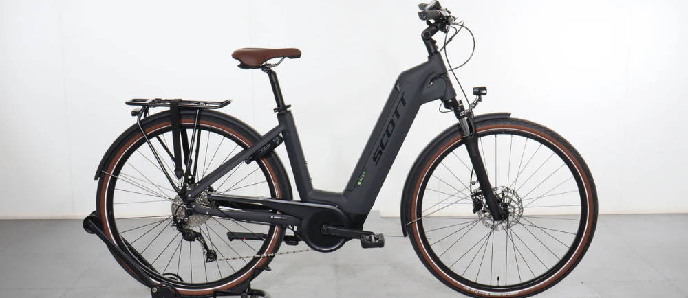 Urban Arrow cargo electric bike motor close up